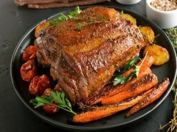 LOMO de CERDO al AJO con MANTEQUILLA (rinde para 2 kilos) 432778082_284387188036828_2434959152842311381_n