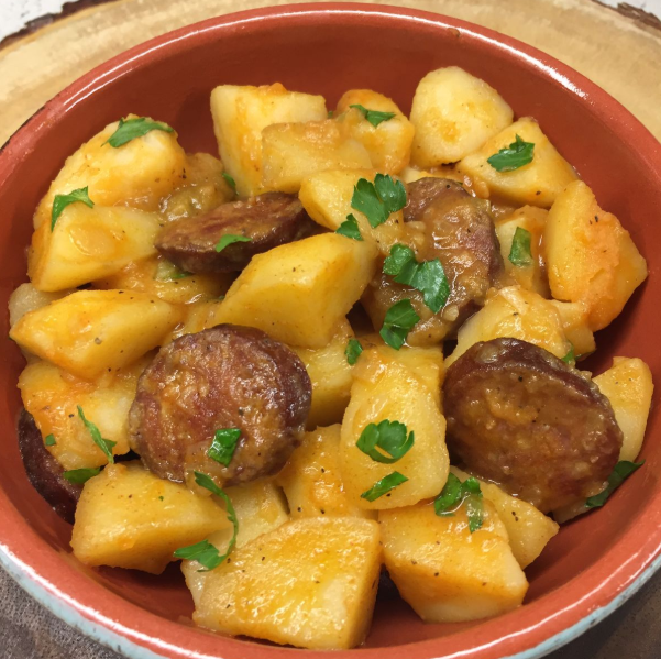 Hungarian Smoked Sausage and Potatoes Stew🇭🇺 Screenshot 2025-08-17 232444