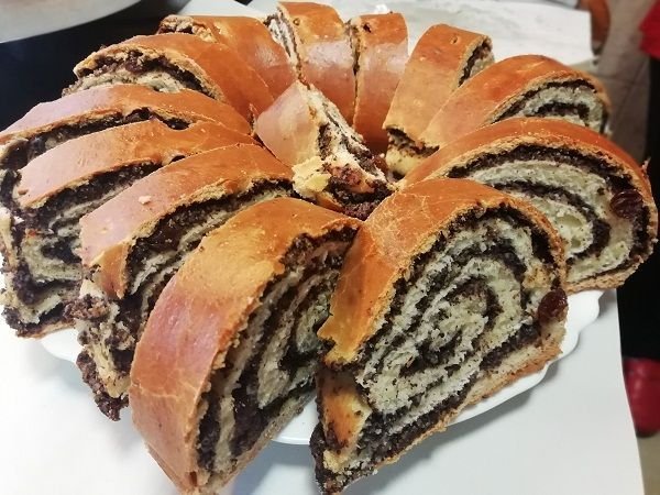 The Hirshon Hungarian Poppy Seed And Walnut Beigli🇭🇺 0b69b14021b96ad3dab1aff8c79df2cd