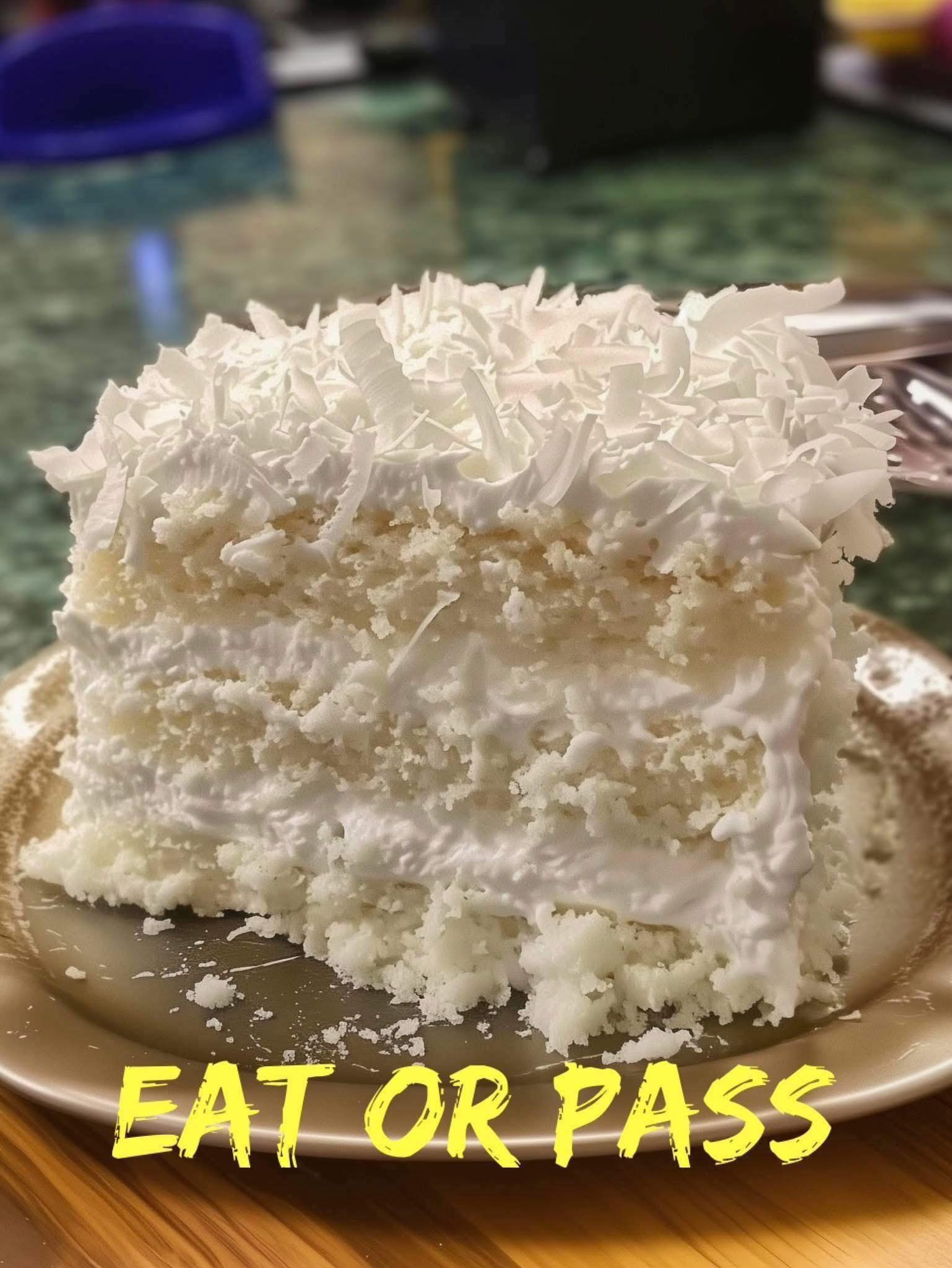 π₯₯ Classic Coconut Cake (with Coconut Cream Frosting) 549667564_24502762132667497_2798661615321440105_n