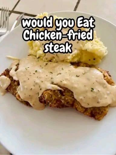 🥩 Chicken-Fried Steak with Cream Gravy 556471011_1362142678670217_3858807774812803635_n