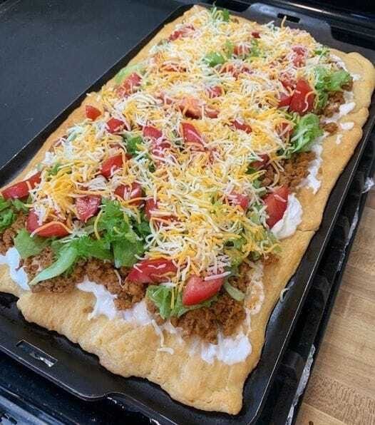 Taco Pizza Recipe 577391258_2102803720526273_6304316071951426795_n