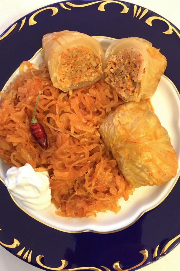 Hungarian Stuffed Cabbage Rolls (Töltött Káposzta)🇭🇺 aa003cde3d982f0cef0c0fad9766d2f3 (1)