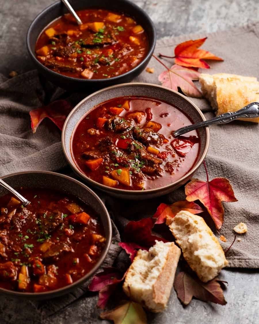 Goulash (Hungarian beef stew)🇭🇺 d71b2c498d1f56e5b94b6575a0756428 (1)