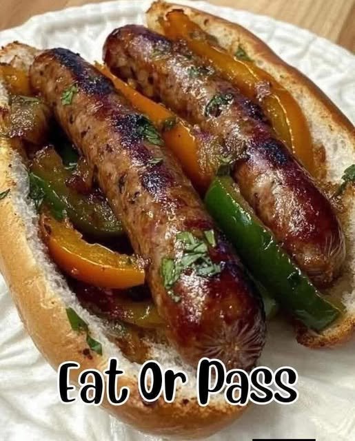 Italian Sausage with Peppers and Onions 641300622_1175732171436582_6888493272984578781_n