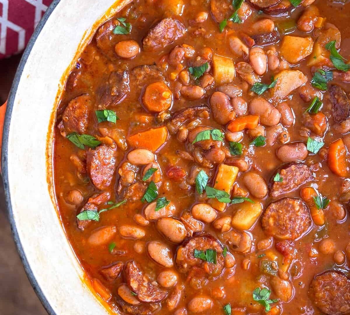 Hungarian Bean Goulash (Babgulyás) d4744fe3f8b7ba2b4877124278275236
