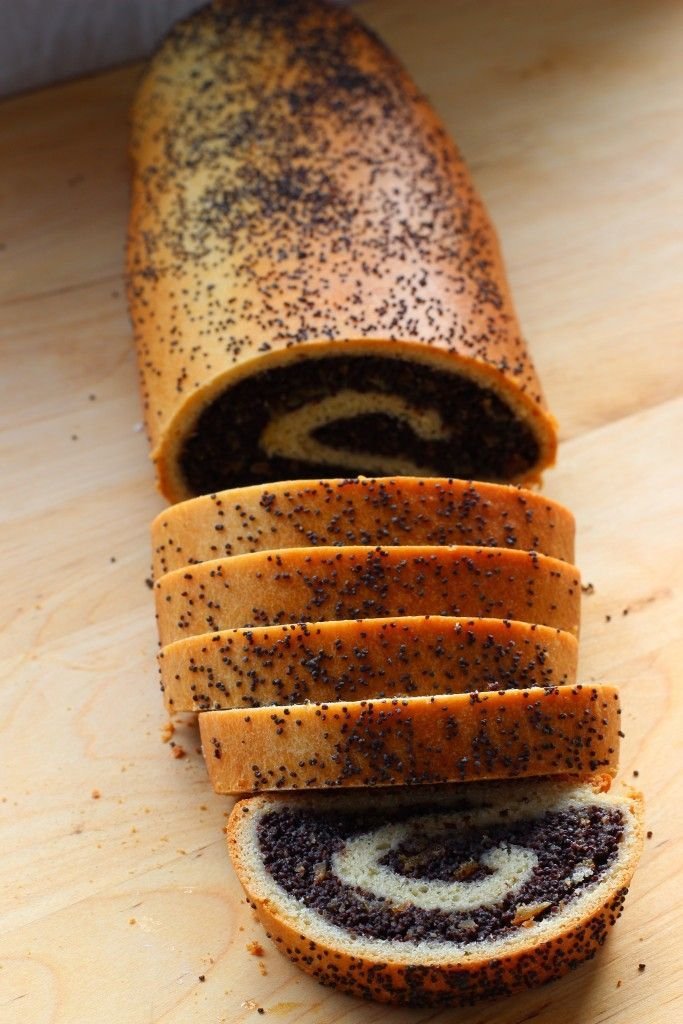 🇭🇺 Hungarian Beigli (Poppy Seed & Walnut Roll) 9e36f2a152549785956c7e4bdac1283e