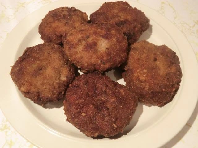 Fasírt (Breaded Hungarian Hamburgers) 🇭🇺 e4dddead7fd43deda9f238180ba2780c (1)